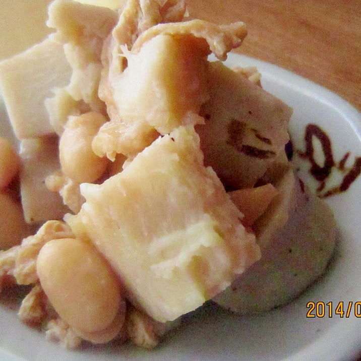 京芋と大豆の煮物